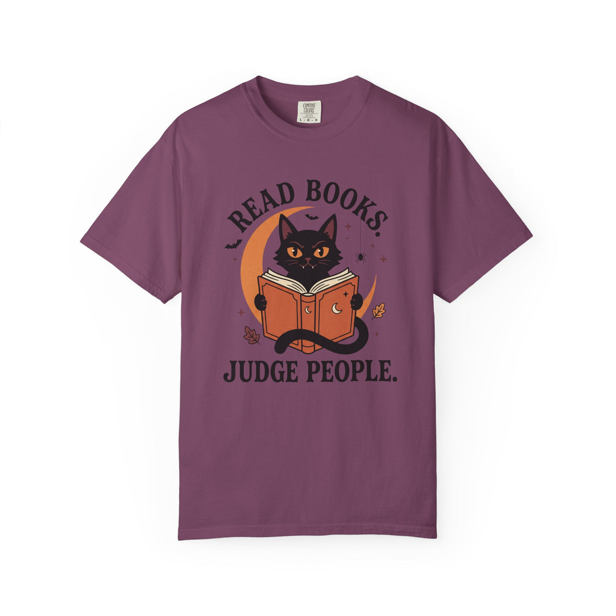 Read Books. Judge People. T-Shirt